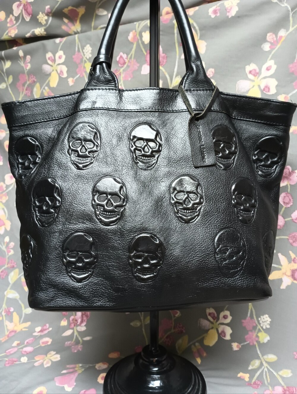Io Pelle Italia Black Leather 3D Embossed Skull Tote Bag ENAZ ORGL